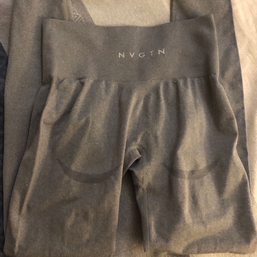 NVGTN NWT light grey contour leggings Small